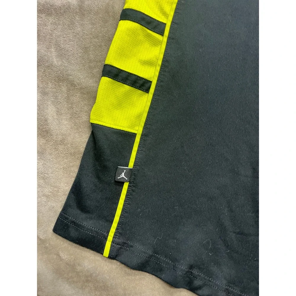 Jordan‎ Dri-FIT Mens XL Black Athletic Basketball Shorts Neon Yellow Trim
